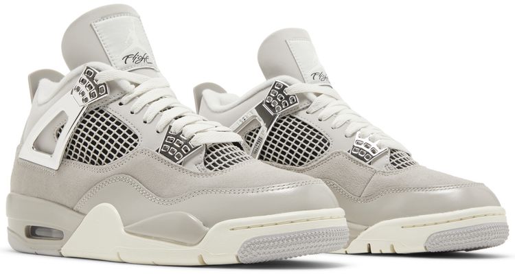 Wmns Air Jordan 4 Retro 'Frozen Moments'