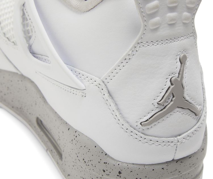 Air Jordan 4 Retro 'White Oreo'